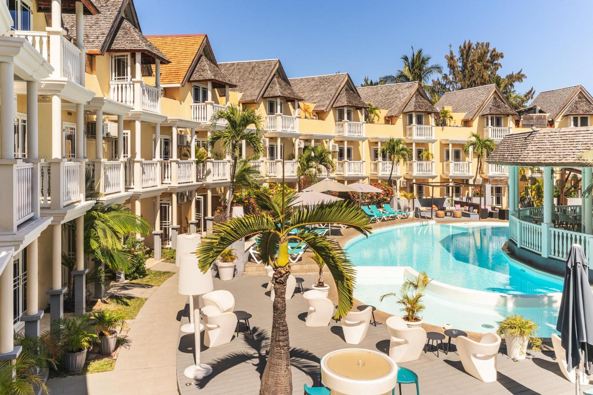 Hotel Exsel Ermitage Сен Жилс ле Бен Екстериор снимка