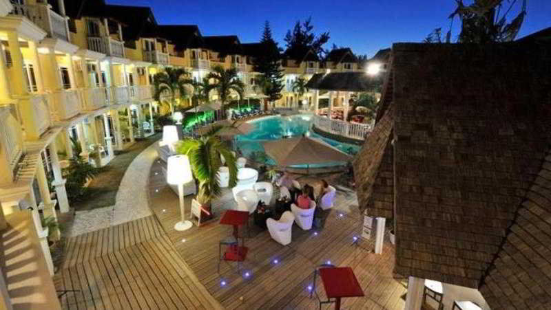 Hotel Exsel Ermitage Сен Жилс ле Бен Екстериор снимка